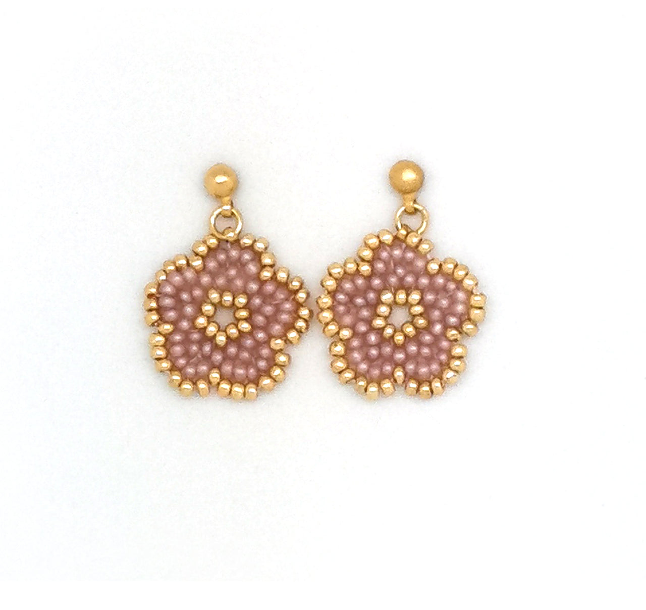 Aretes nomeolvides medianos dorado.