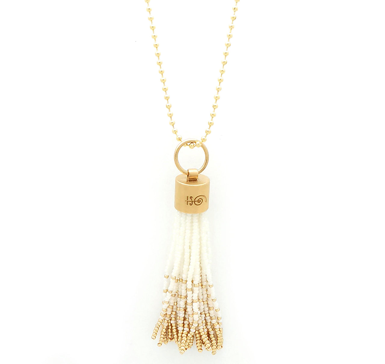 Collar flecos dorado.
