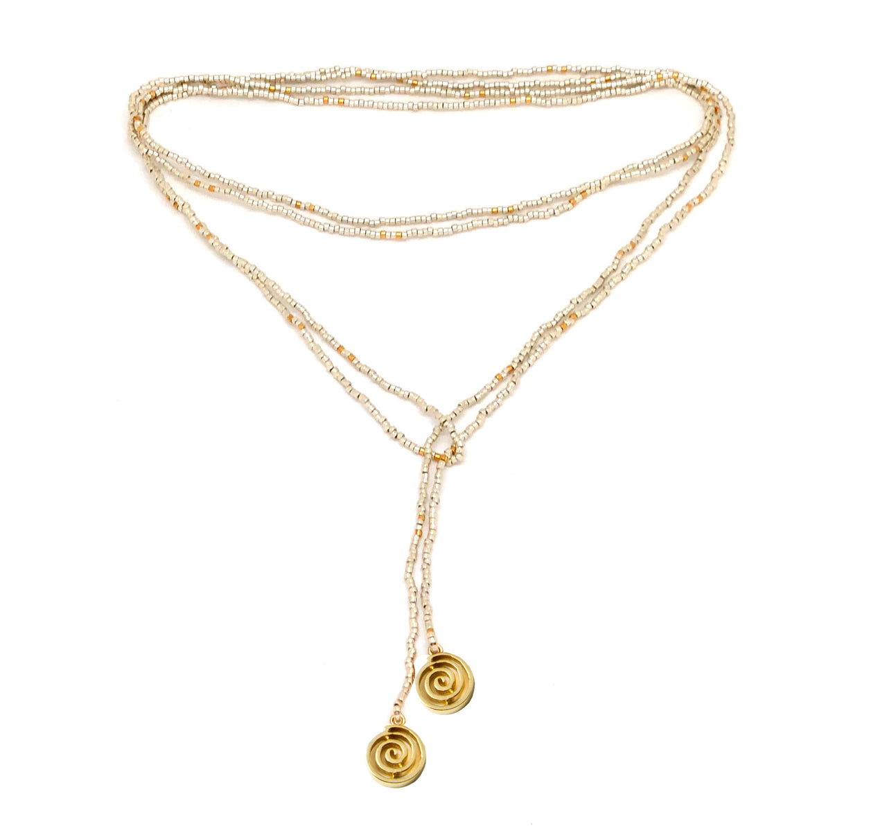Collar enredable plata detalles dorados.
