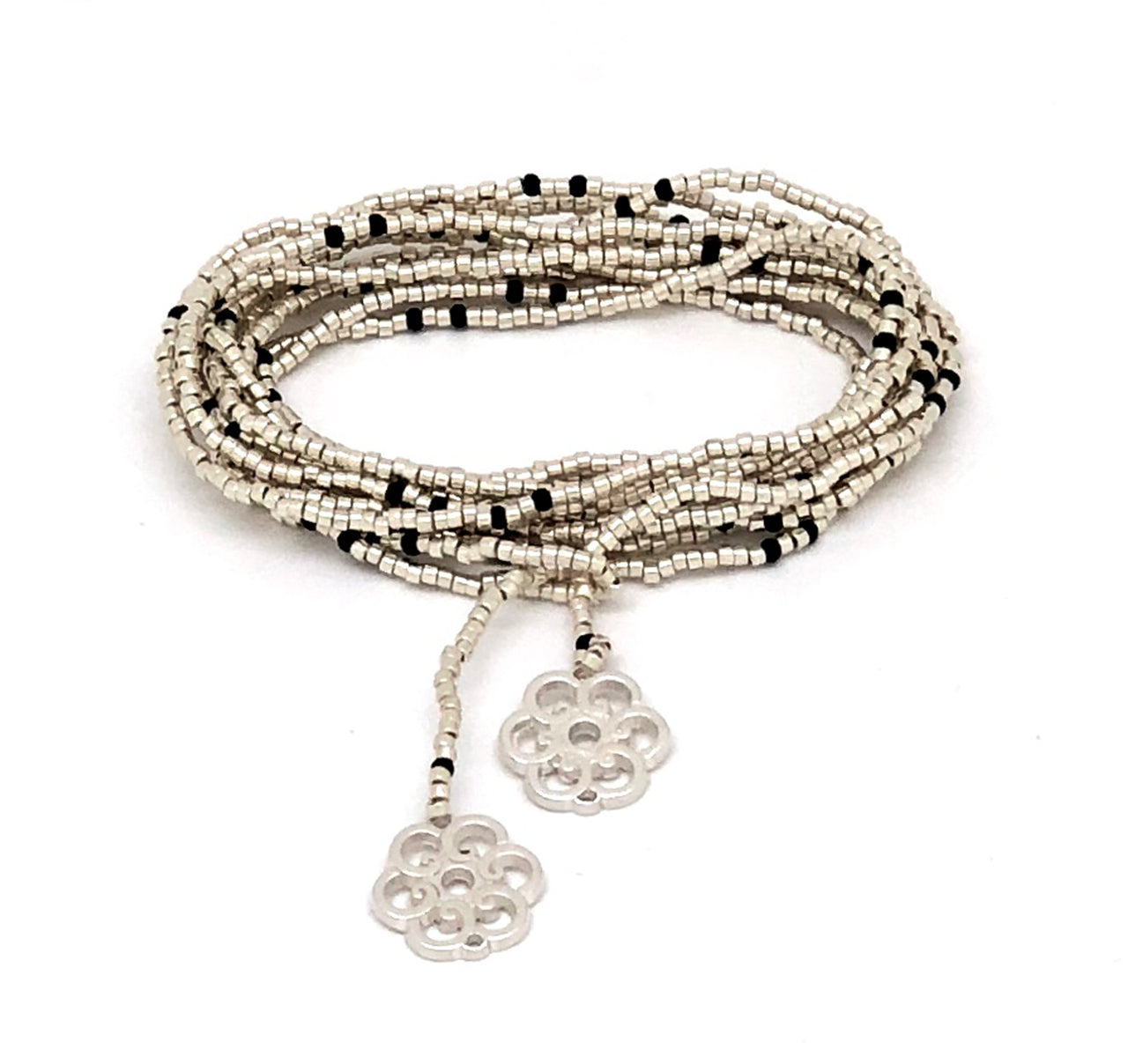 Collar enredable plata detalles negros
