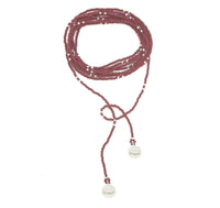 Thumbnail for Collar enredable rojo detalles plata.